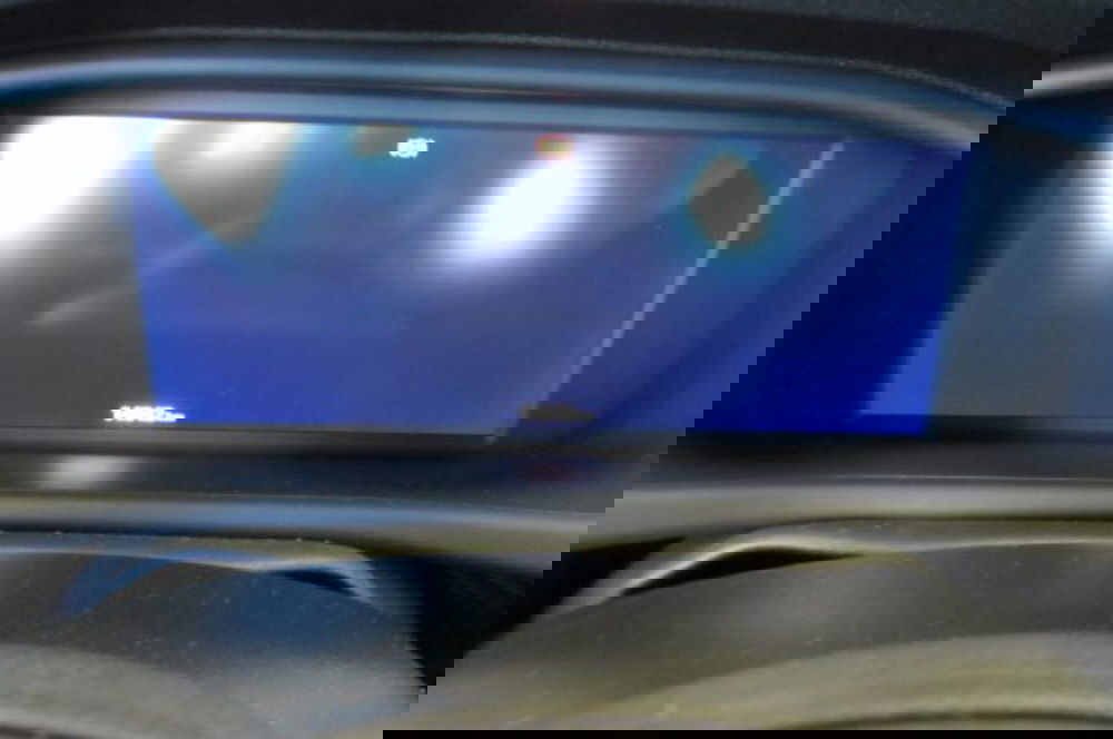 Jeep Avenger usata a Milano (12)