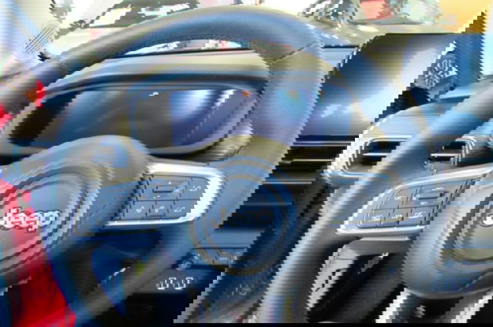 Jeep Avenger usata a Milano (13)