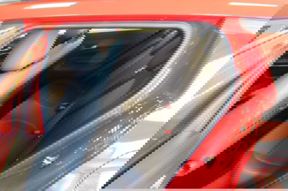 Jeep Avenger usata a Milano (14)