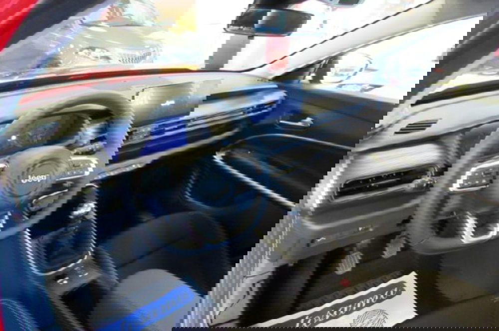 Jeep Avenger usata a Milano (8)