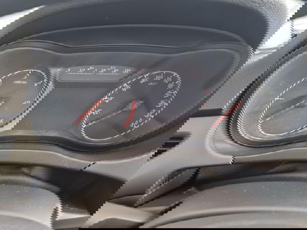Opel Corsa usata a Salerno (11)