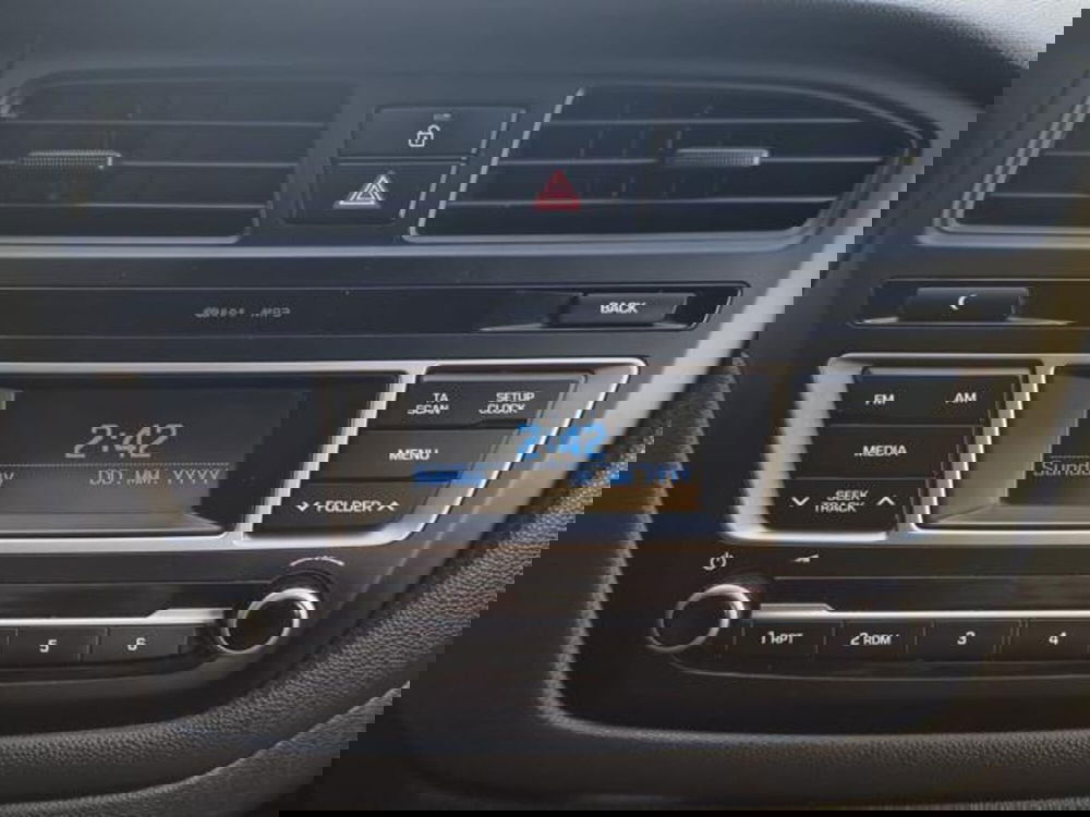 Hyundai i20 usata a Salerno (15)