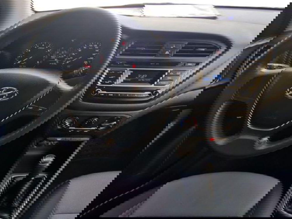 Hyundai i20 usata a Salerno (9)