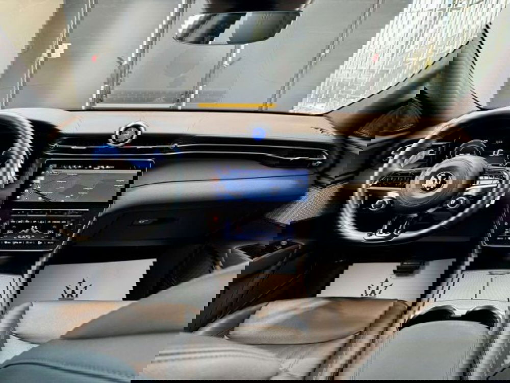 Maserati Grecale usata a Torino (15)