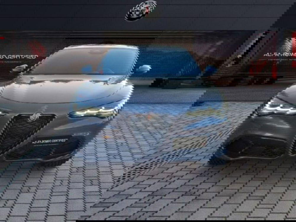 Alfa Romeo Stelvio nuova a Monza e Brianza (2)