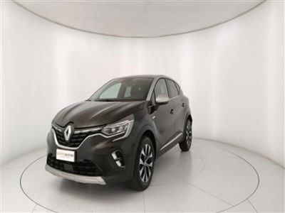 Renault Captur 1.0 tce Techno 90cv del 2024 usata a Bari