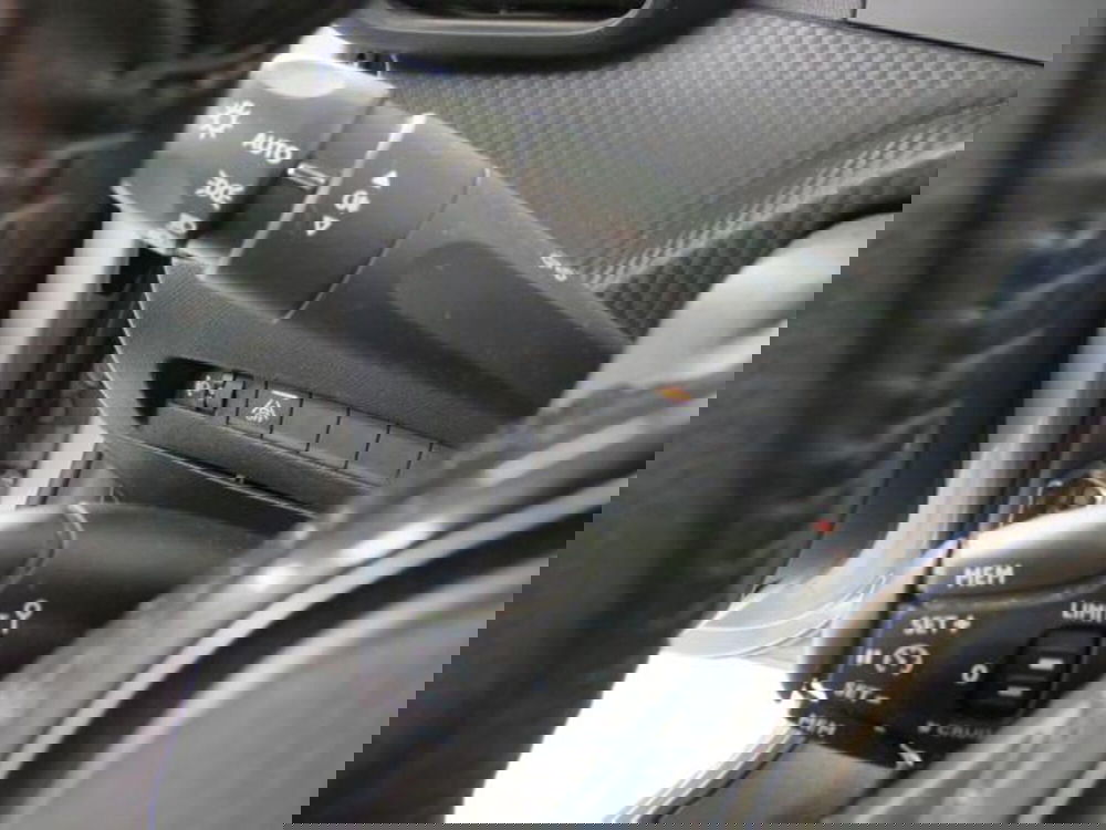 Peugeot 208 usata a Lodi (14)