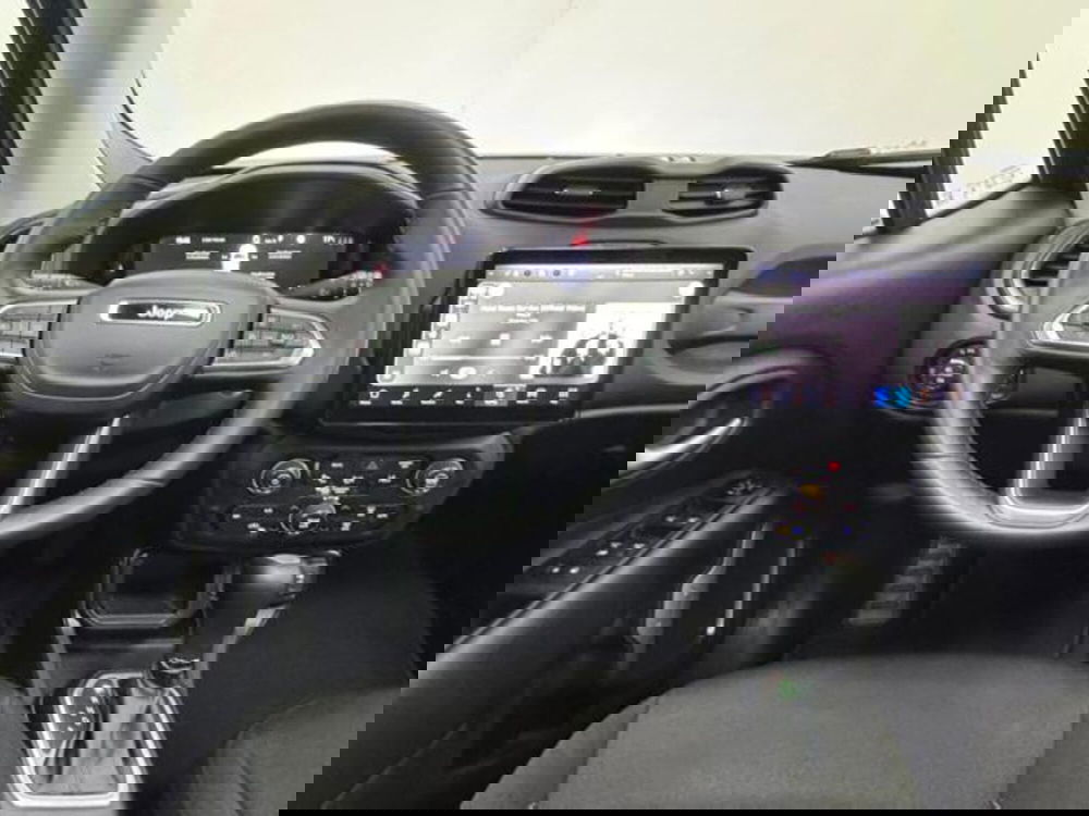 Jeep Renegade usata a Como (12)