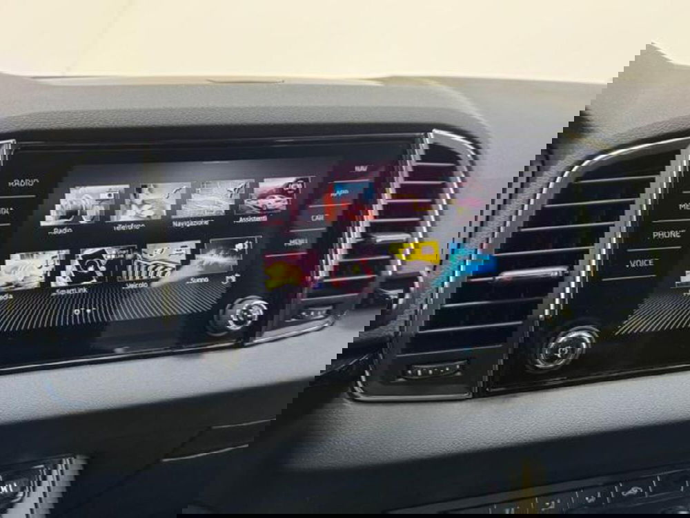 Skoda Karoq usata a Como (15)