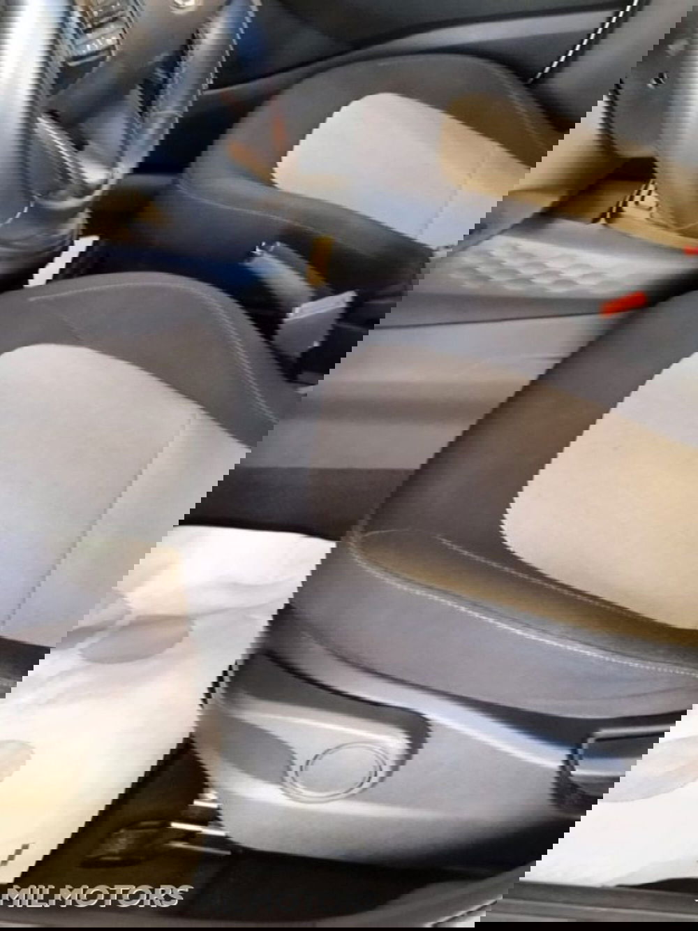 Hyundai i10 usata a Messina (8)