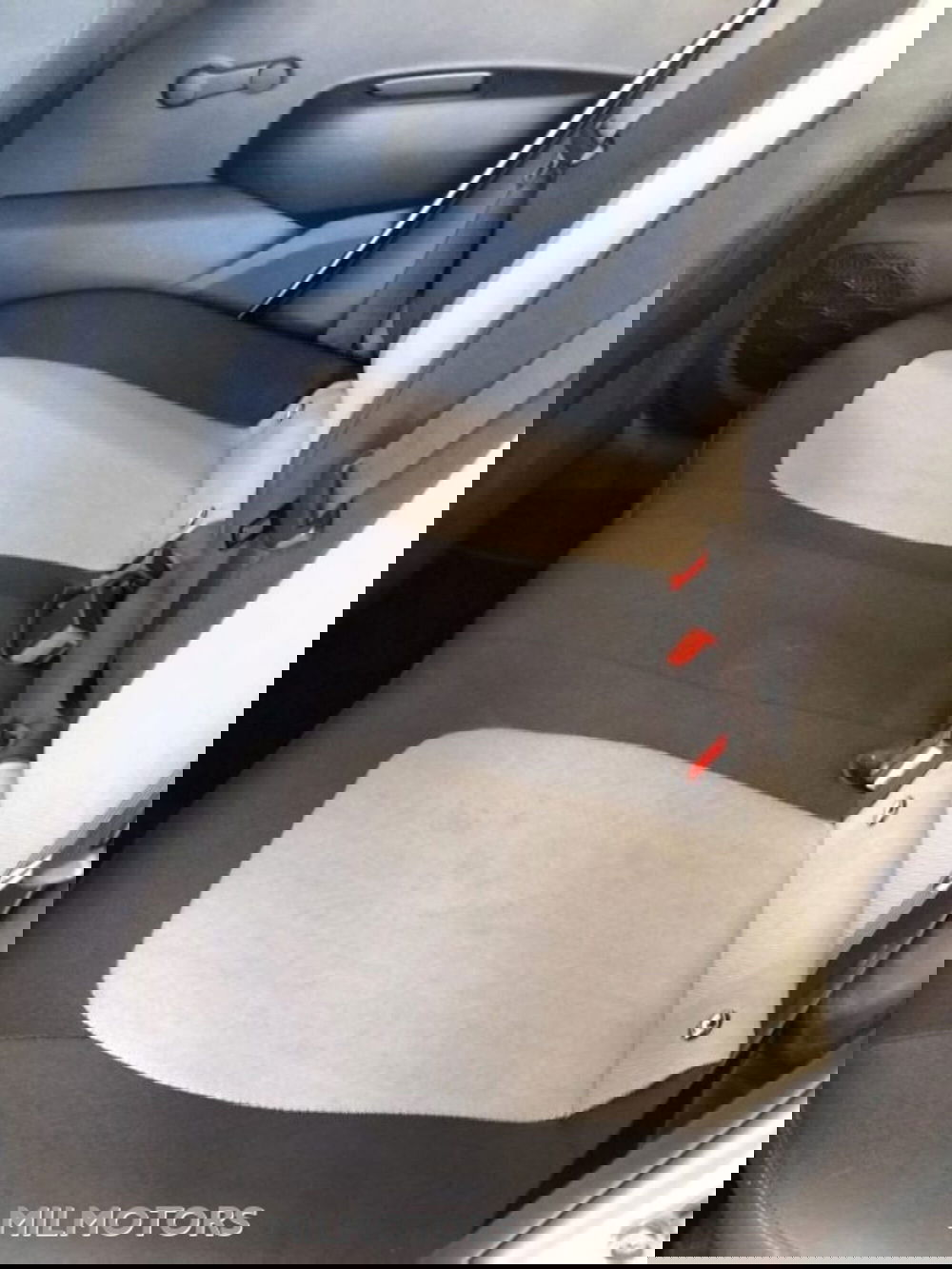 Hyundai i10 usata a Messina (9)