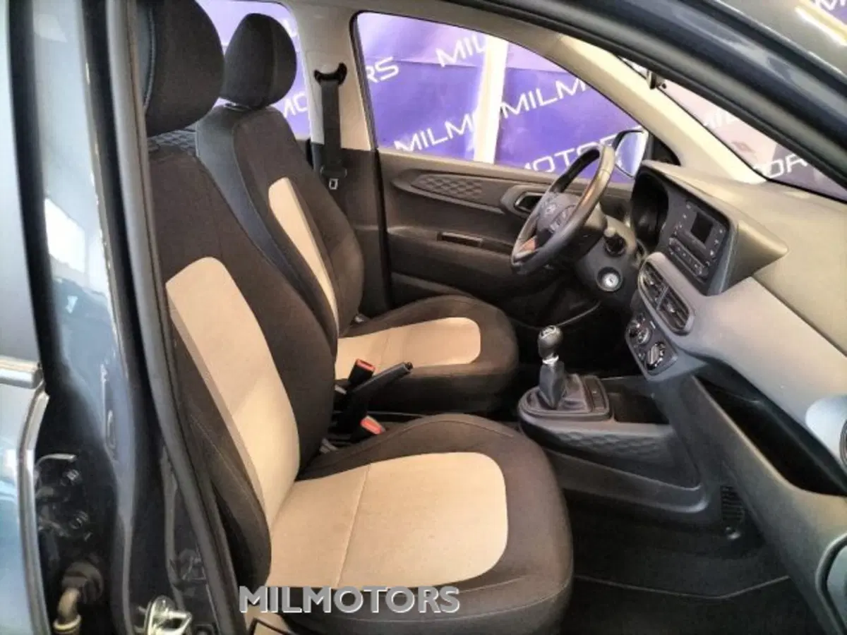 Hyundai i10 usata a Messina (10)