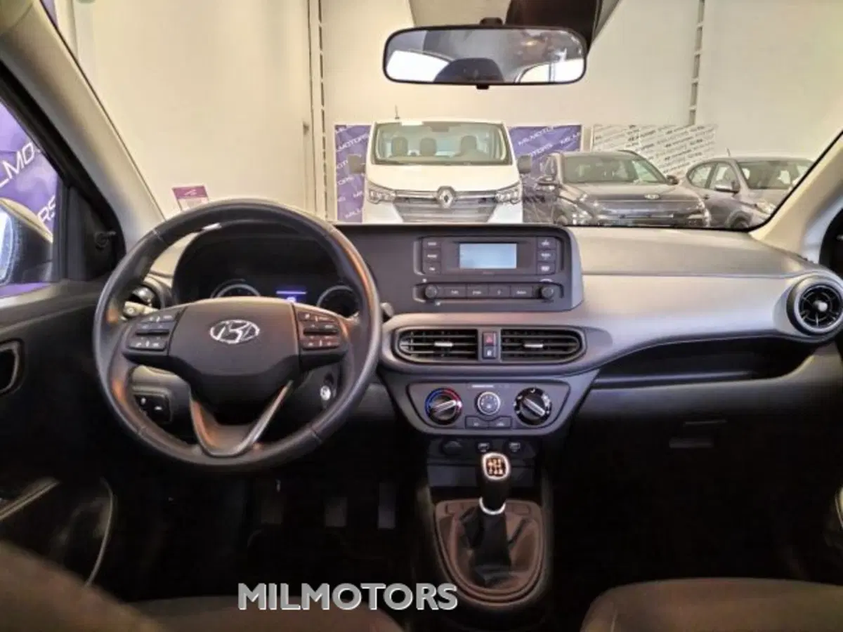 Hyundai i10 usata a Messina (13)