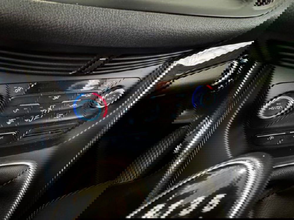 Ford Kuga usata a Bologna (12)