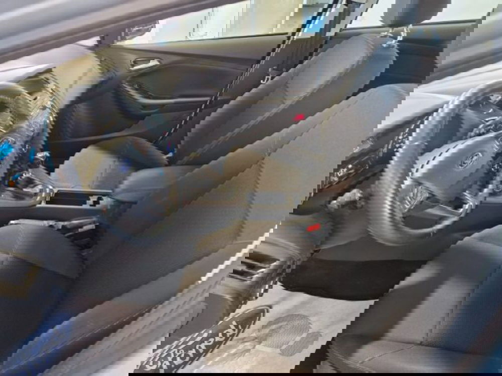 Ford Focus Station Wagon usata a Bologna (9)