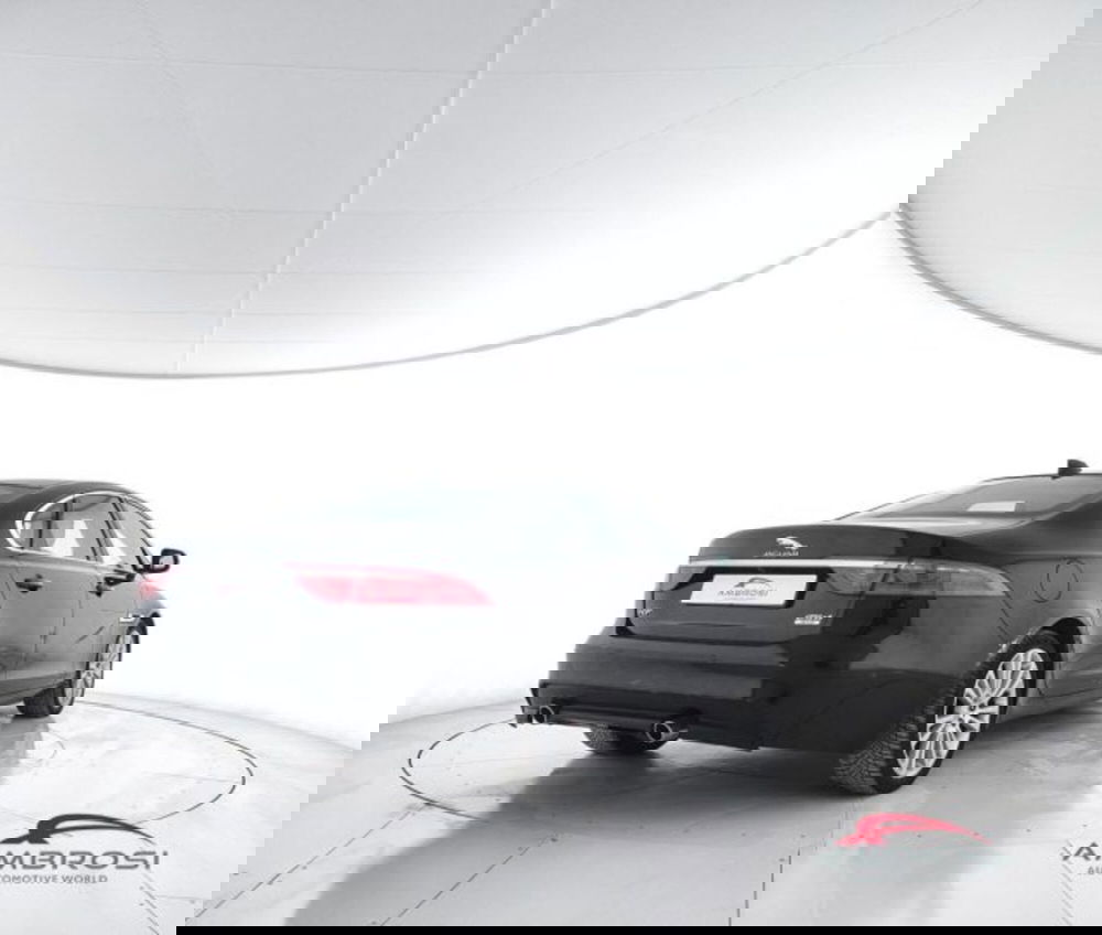 Jaguar XF usata a Perugia (3)