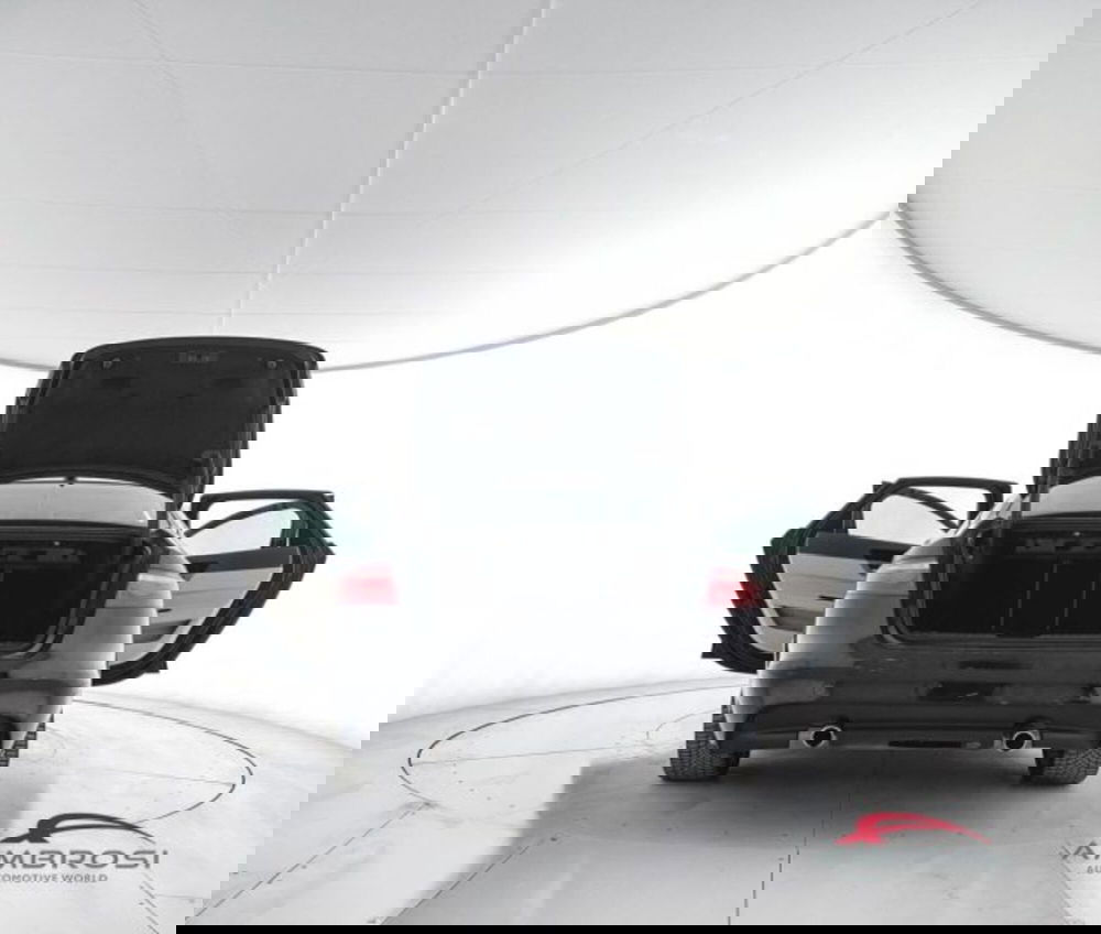 Jaguar XF usata a Perugia (7)