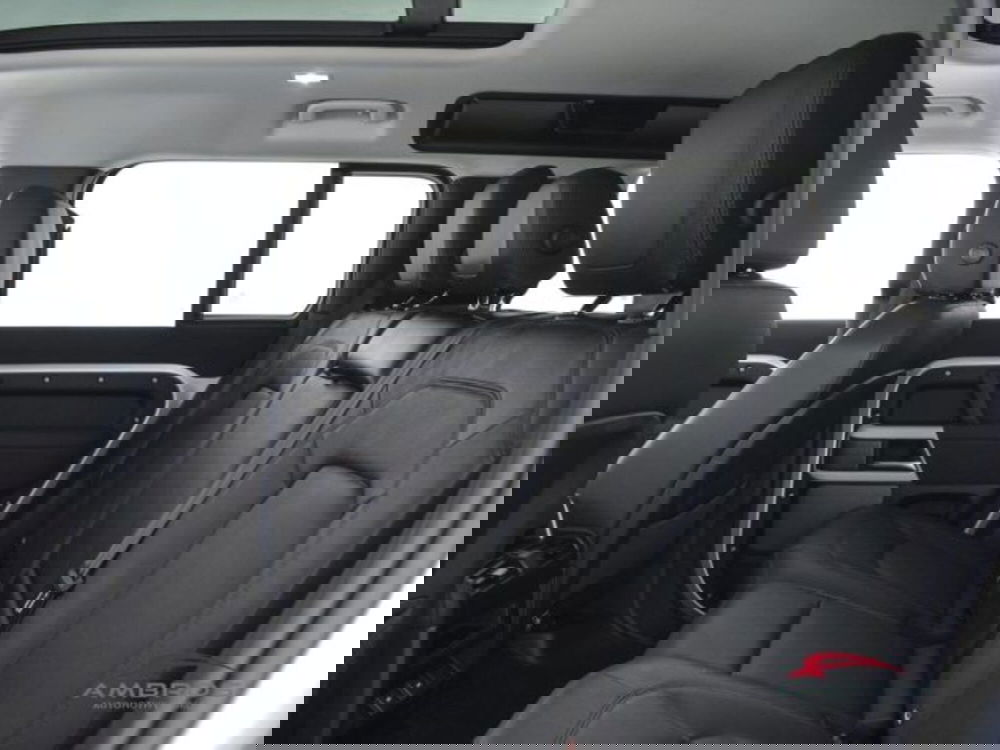 Land Rover Defender usata a Perugia (10)