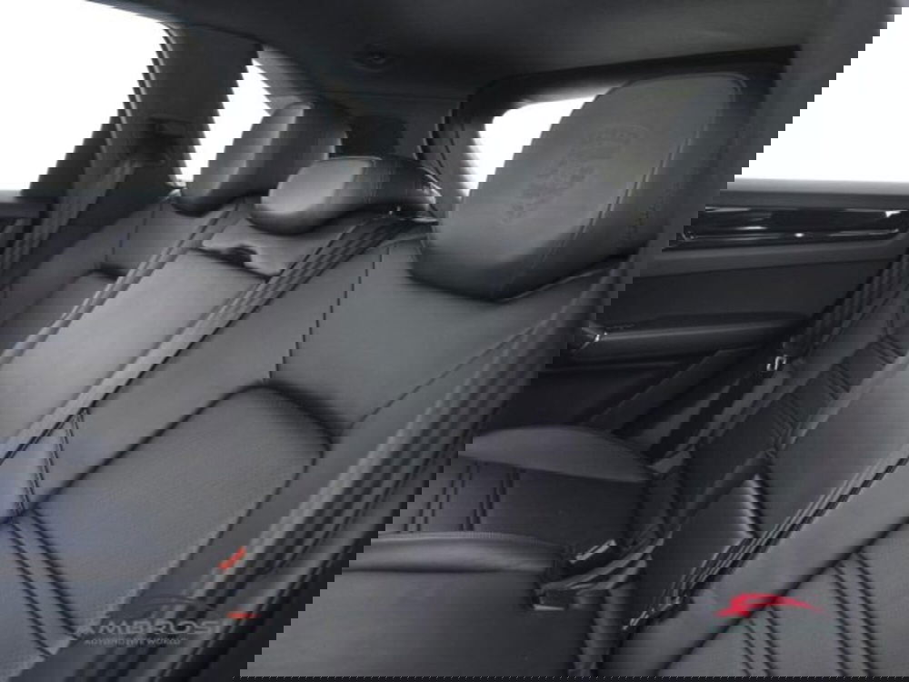 Porsche Cayenne Coupé usata a Perugia (10)