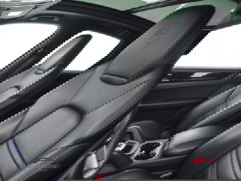 Porsche Cayenne Coupé usata a Perugia (9)