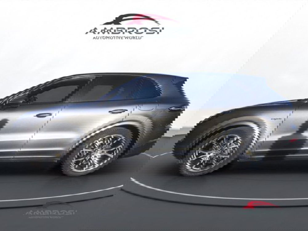 Porsche Cayenne Coupé usata a Perugia (6)