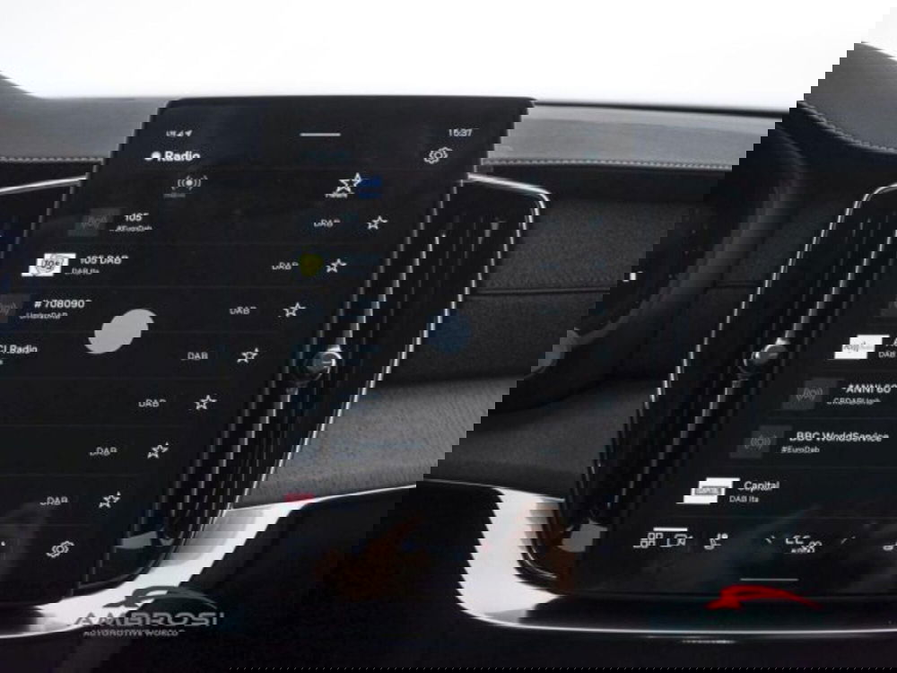 Volvo XC90 nuova a Perugia (14)