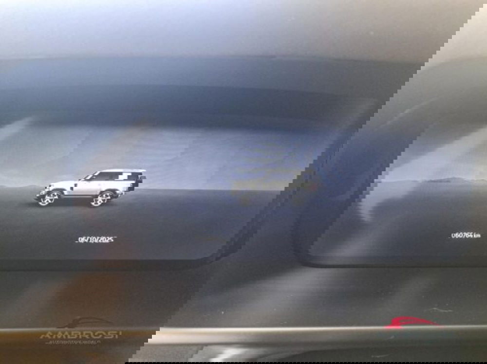 Land Rover Defender usata a Perugia (12)