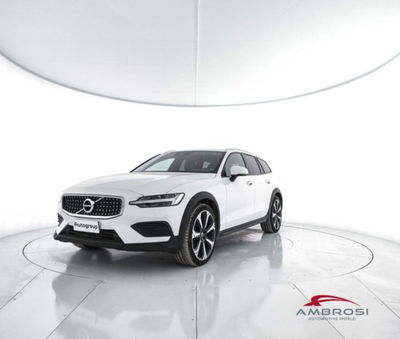 Volvo V60 Cross Country D4 Geartronic Business Plus del 2020 usata a Corciano