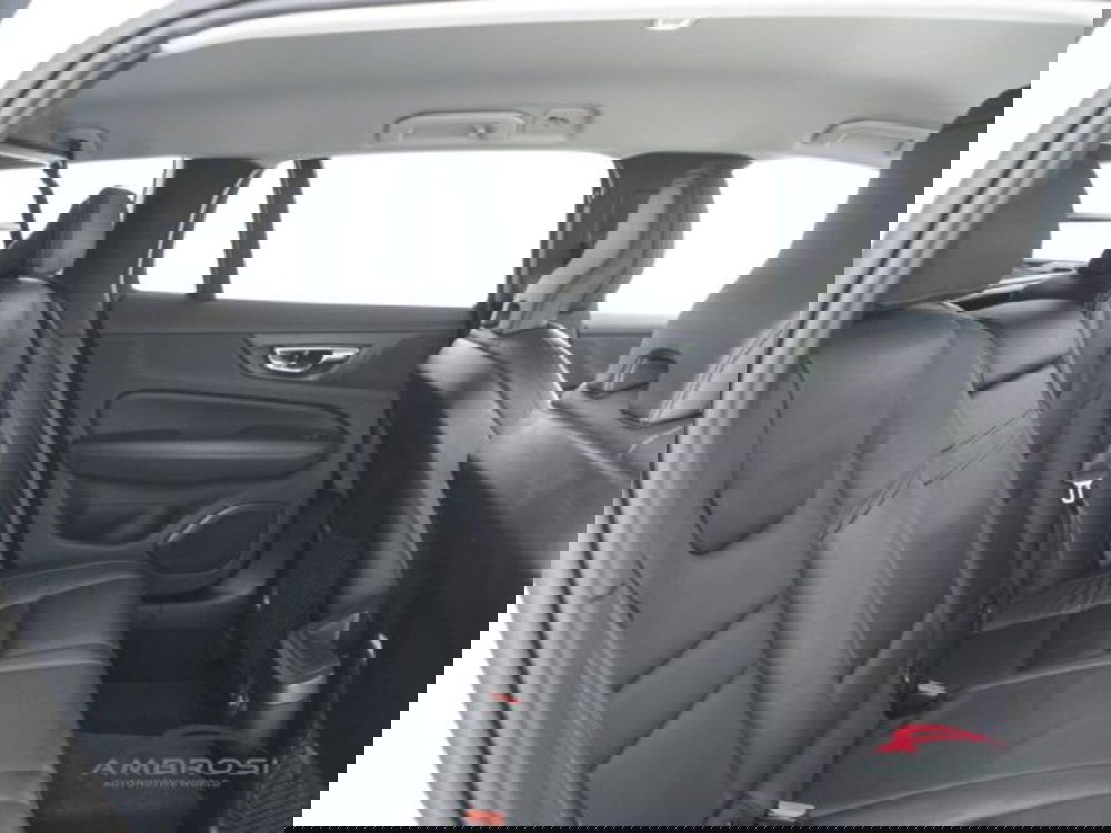 Volvo V60 Cross Country usata a Perugia (11)