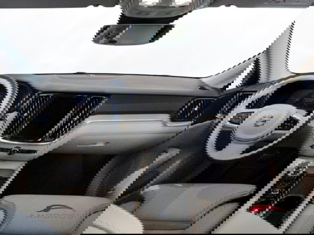 Volvo V60 nuova a Perugia (13)