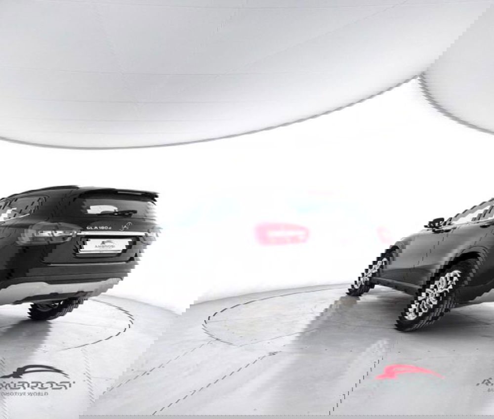 Mercedes-Benz GLA SUV usata a Perugia (4)