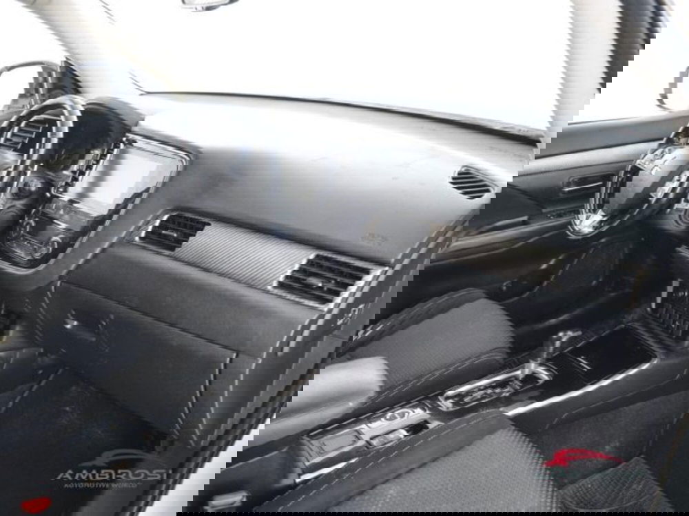 Mitsubishi Outlander usata a Perugia (12)