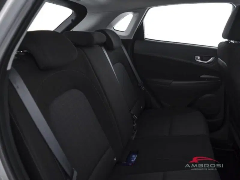 Hyundai Kona usata a Perugia (11)