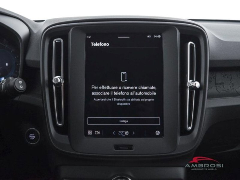 Volvo XC40 nuova a Perugia (8)
