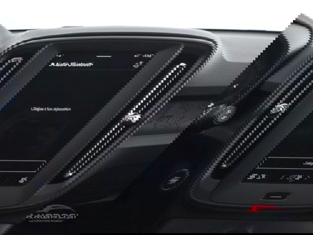 Volvo XC40 nuova a Perugia (14)