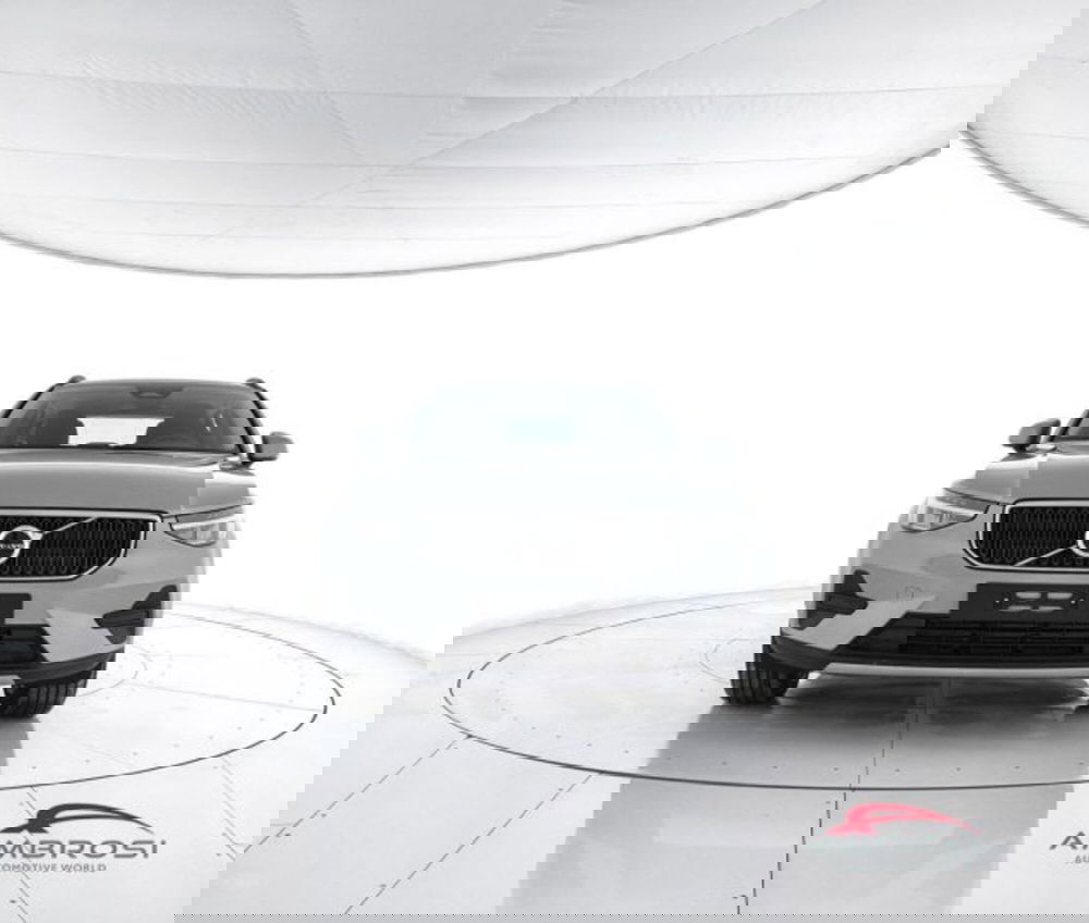 Volvo XC40 nuova a Perugia (5)