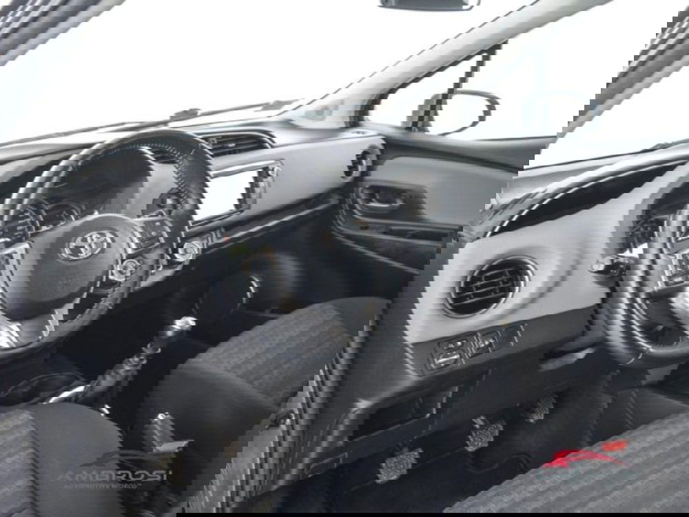 Toyota Yaris usata a Perugia (8)