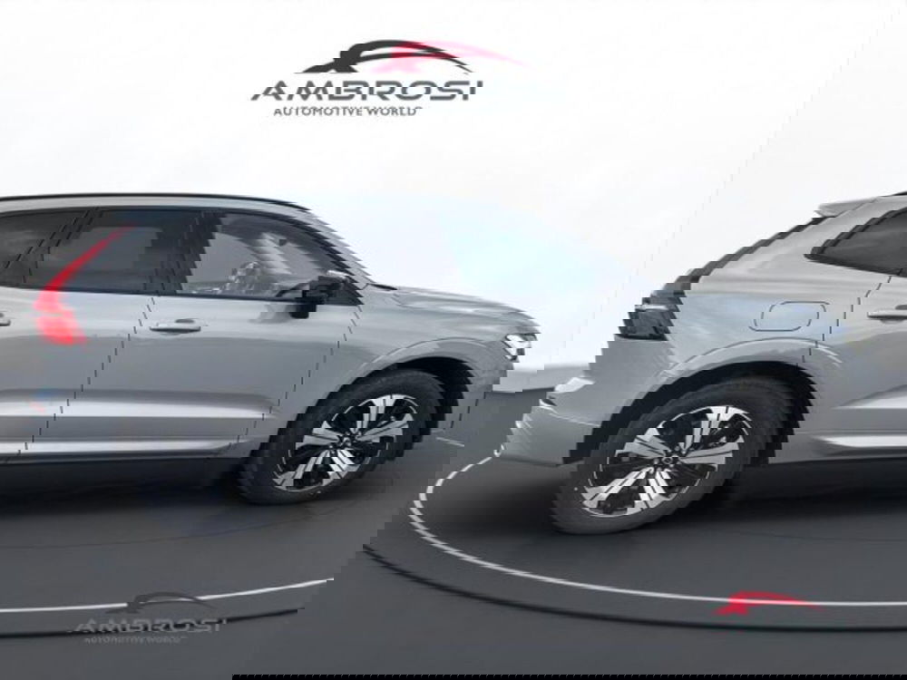 Volvo XC60 nuova a Perugia (5)