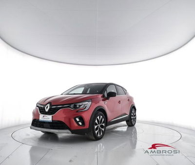 Renault Captur Full Hybrid E-Tech 145 CV Techno del 2023 usata a Corciano
