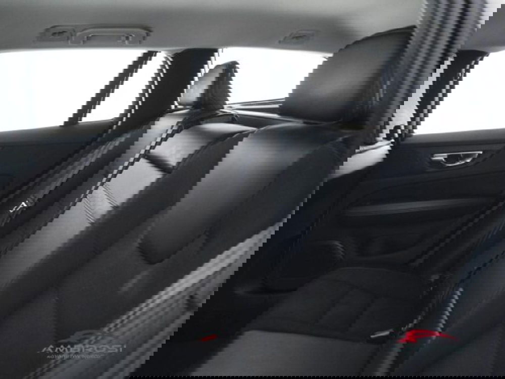 Volvo V60 usata a Perugia (10)