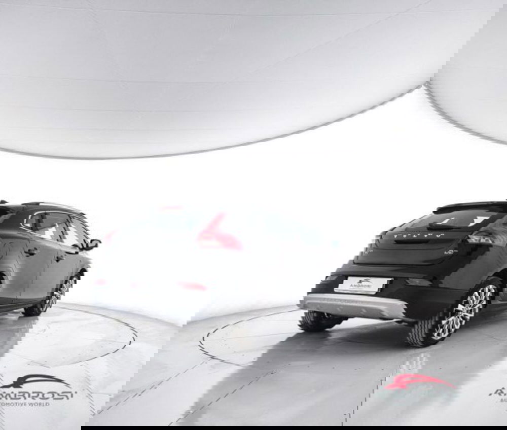 Volvo V40 Cross Country usata a Perugia (3)