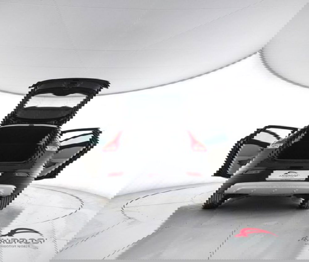 Volvo V40 Cross Country usata a Perugia (7)