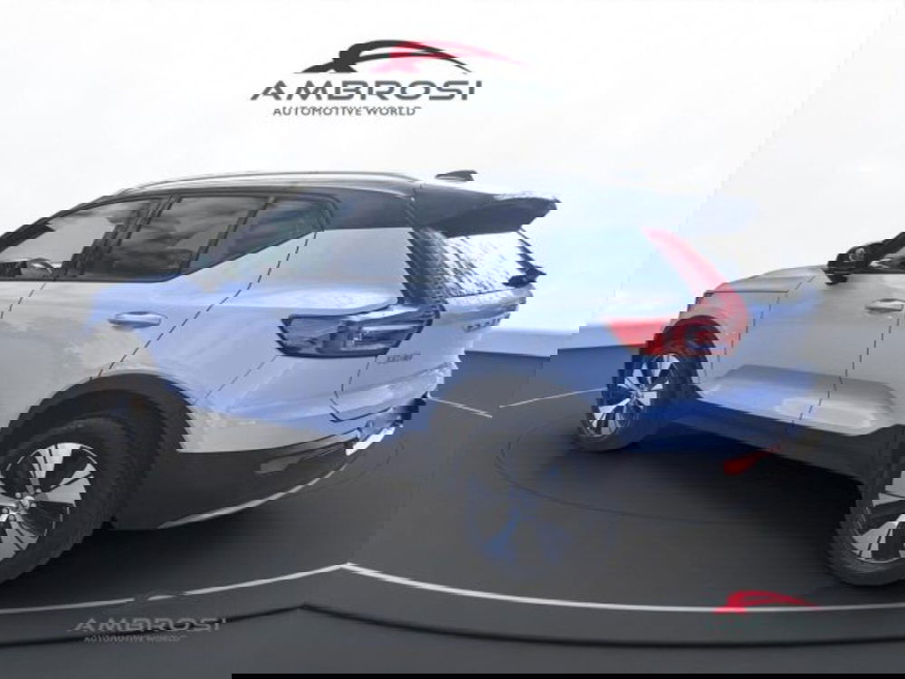 Volvo XC40 usata a Perugia (4)