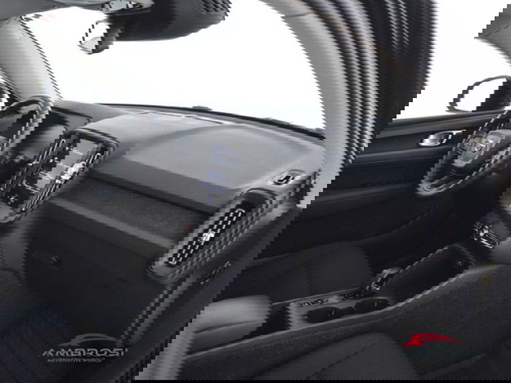 Volvo XC40 usata a Perugia (12)