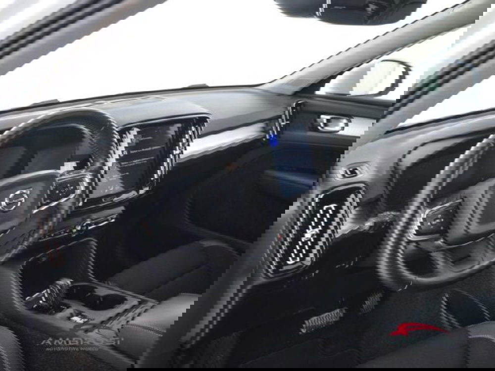 Volvo XC40 usata a Perugia (8)
