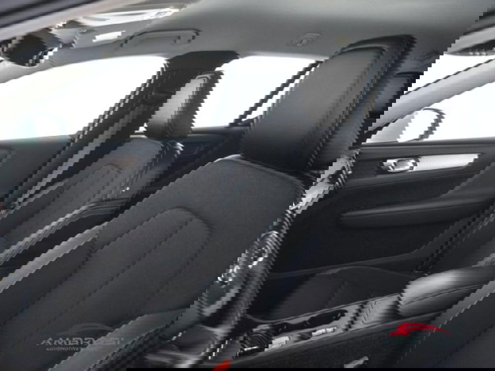 Volvo XC40 usata a Perugia (9)