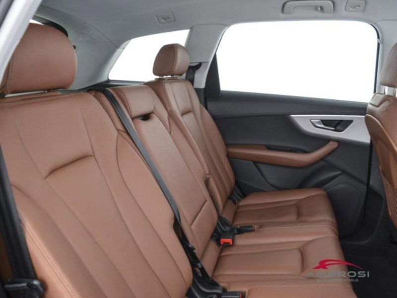 Audi Q7 usata a Perugia (11)