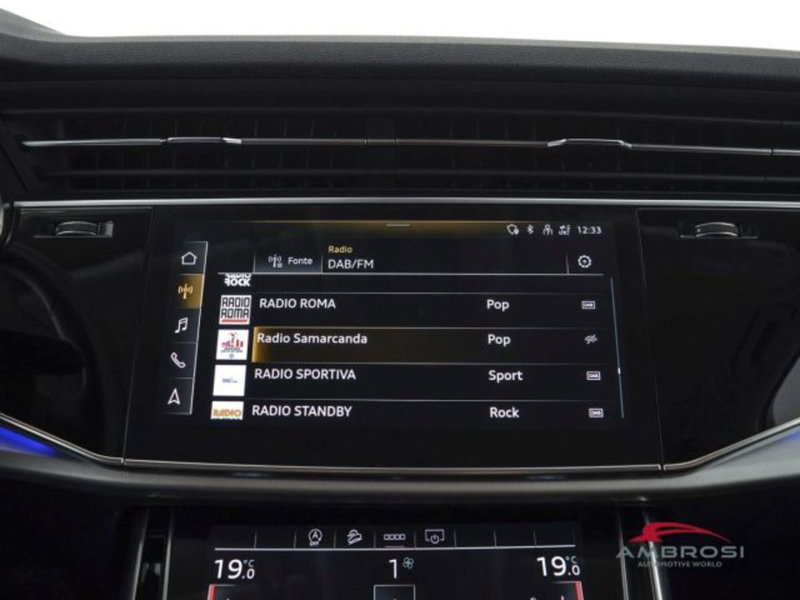 Audi Q7 usata a Perugia (14)