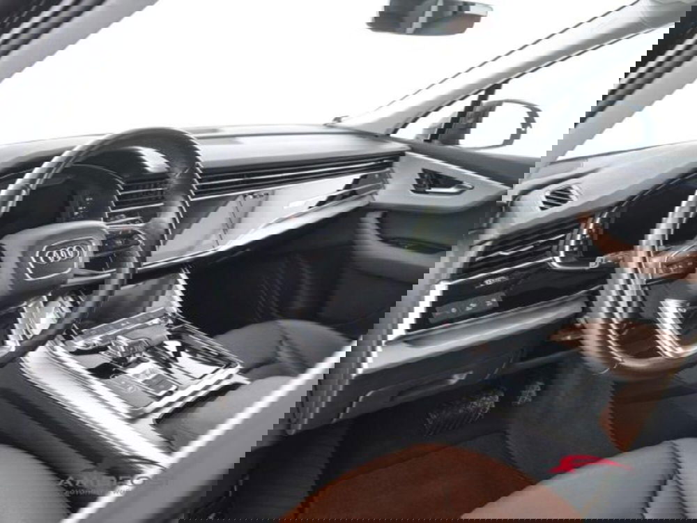 Audi Q7 usata a Perugia (8)
