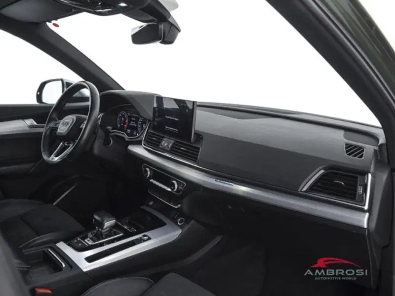 Audi SQ5 usata a Perugia (12)